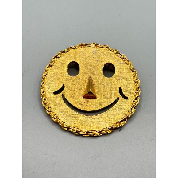 Vintage Smiley Face Pin Brooch and Pendant Gold Tone Metal with Rhinestones Eyes - Picture 3 of 6